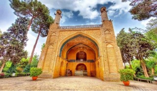 Особняк Манарджонбан